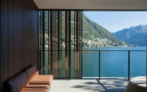 Il Sereno Family Corner Suite Lago - Balcony View